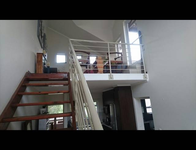 1 BEDROOM APARTMENT FOR SALE IN BRYANSTON